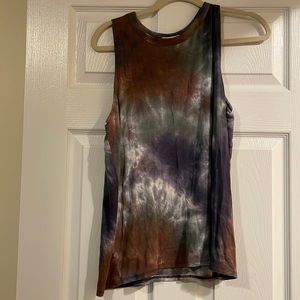 GINGER G brand tank size large